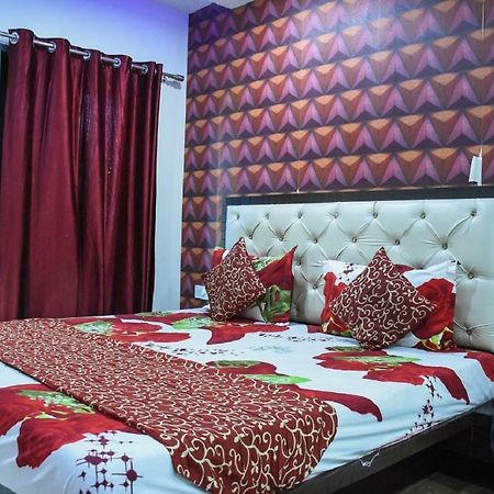 Hotel Dilip インドール エクステリア 写真