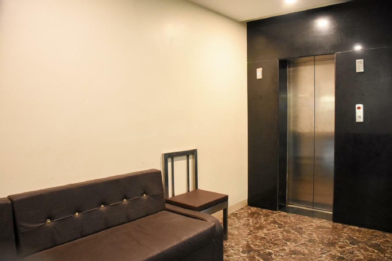 Hotel Dilip インドール エクステリア 写真